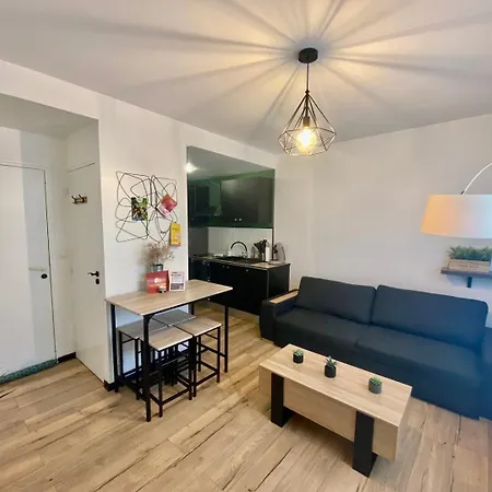 Apartmán Clos Pasteur Modern For 4 People Poitiers